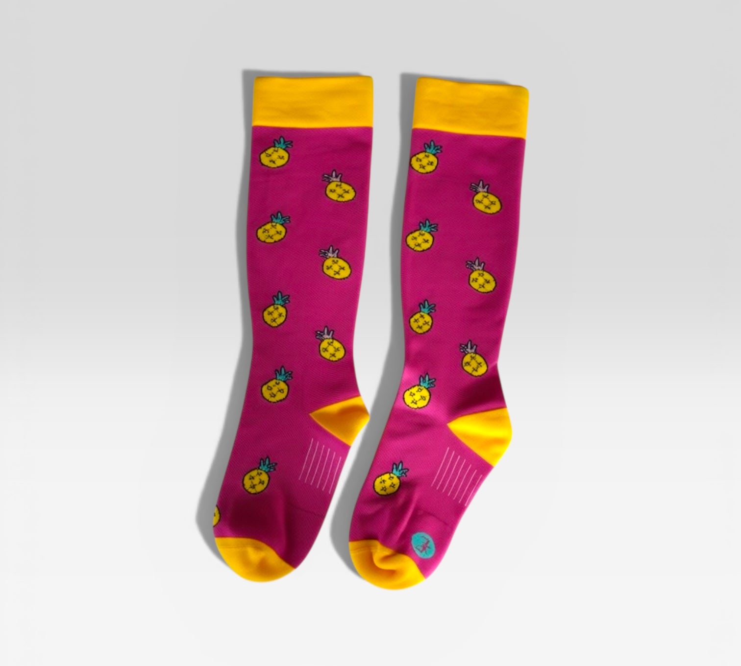 PRE-ORDER - Fine-Apple Compression Socks